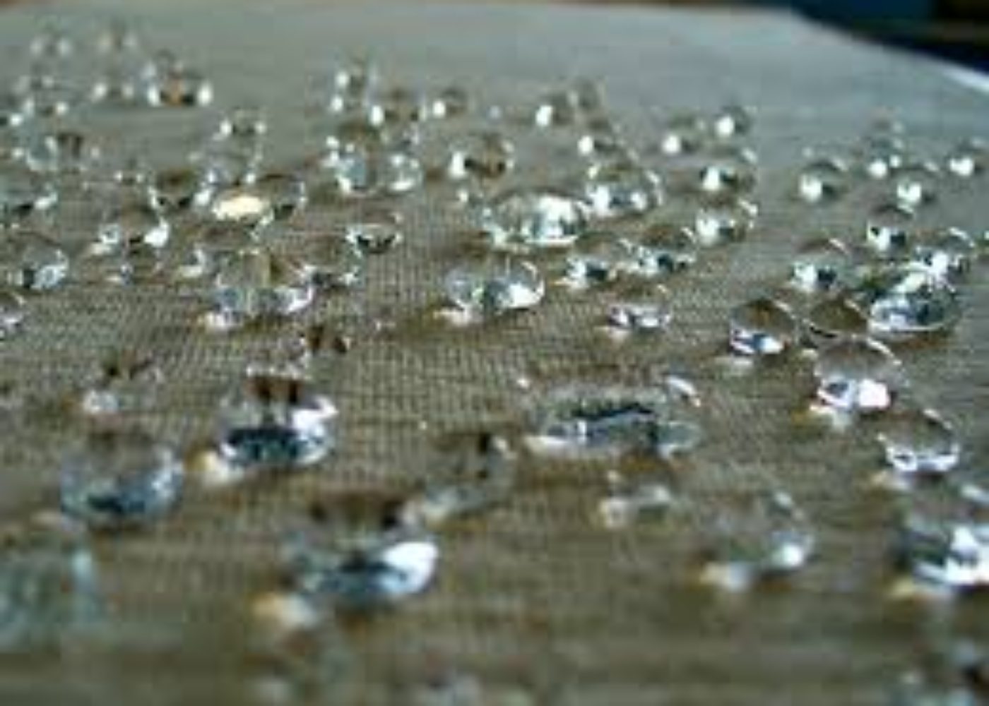 beading water on canvas